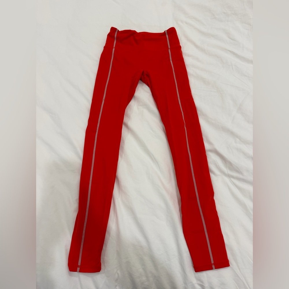 NEW W/ TAGS!! Fabletics 360 Motion High Waisted Red Leggings w white stitching!